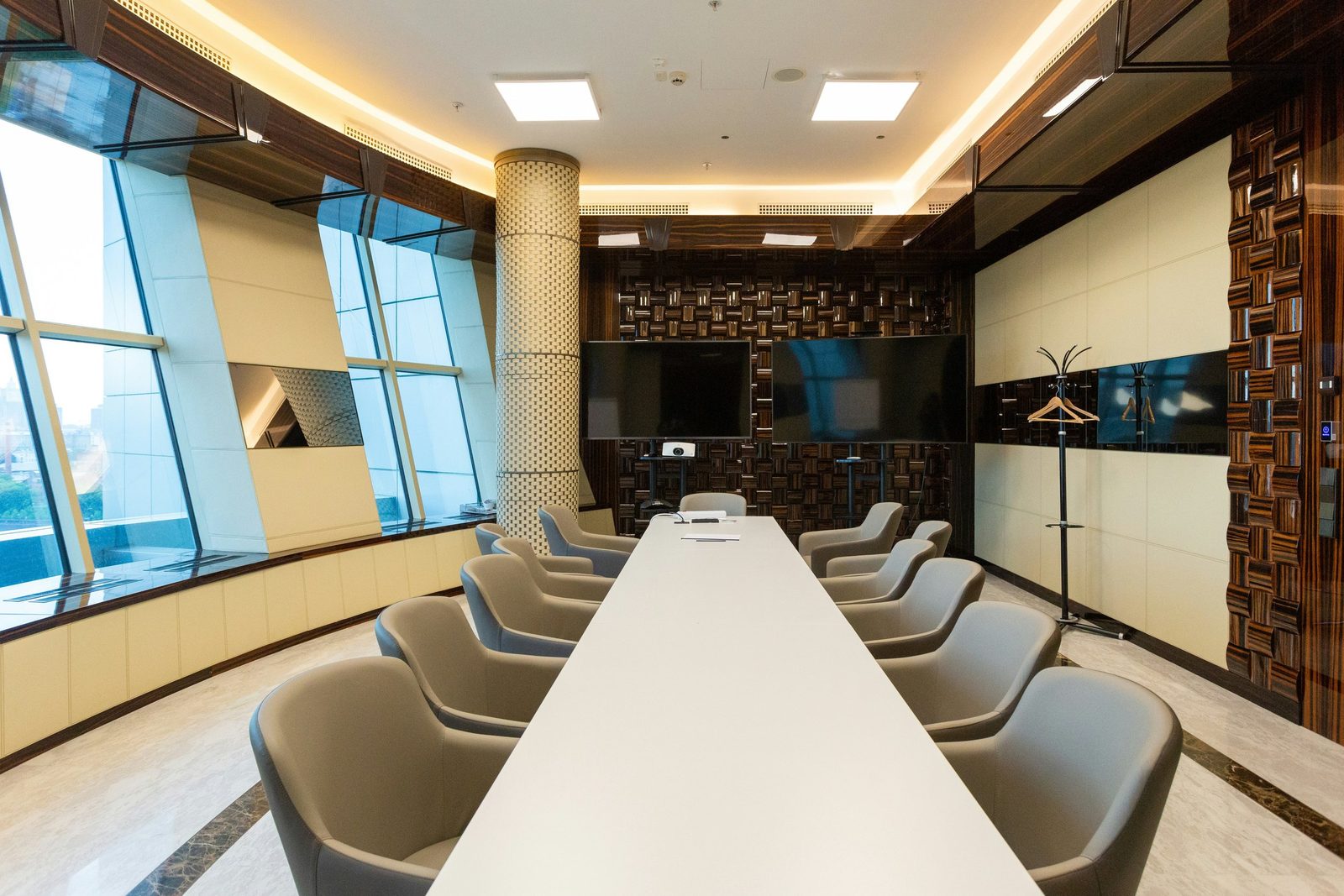 Meeting Room AV in Hong Kong: A Design Guide