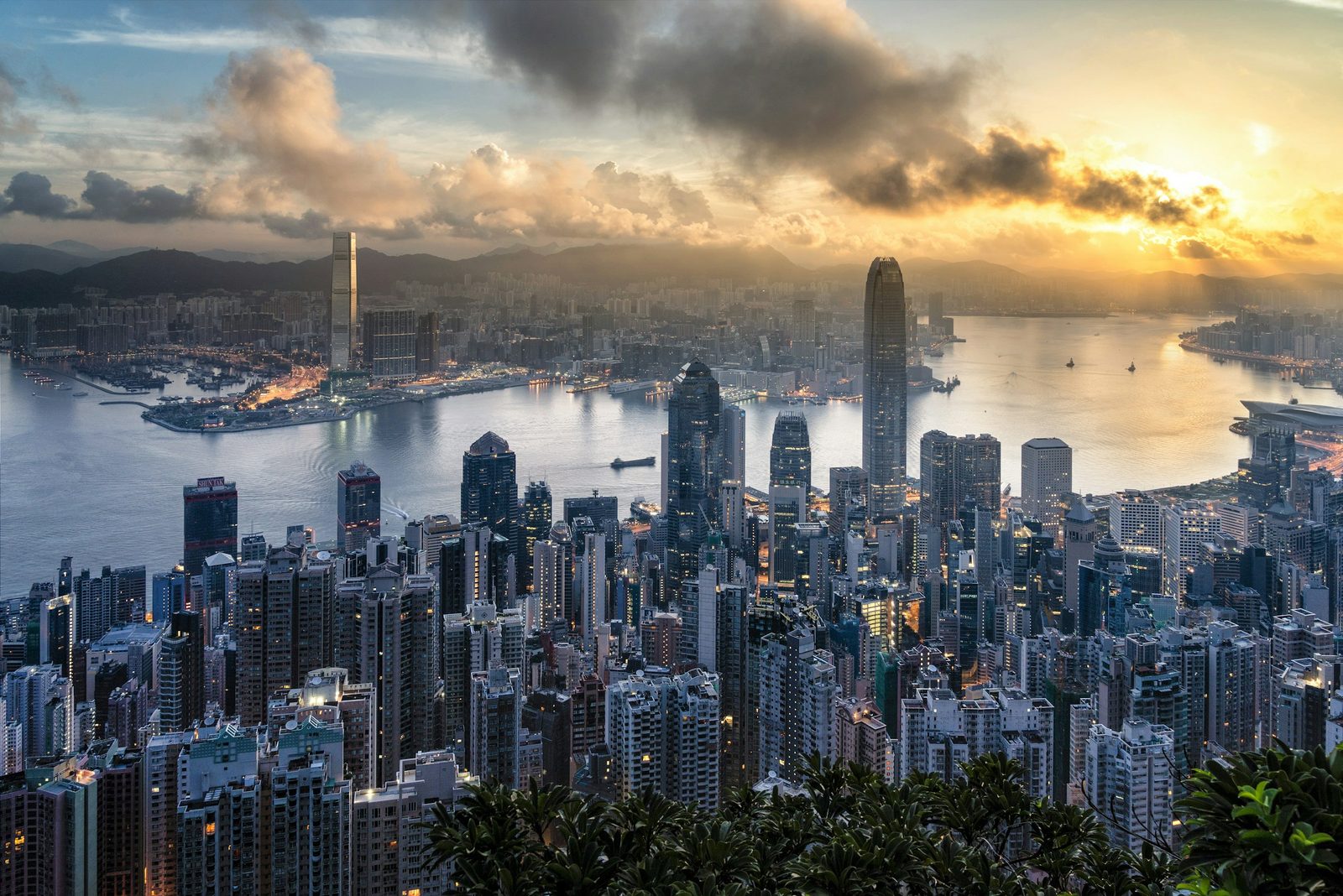 IT for Hedge Funds and Asset Managers in Hong Kong — PTS Managed Services
